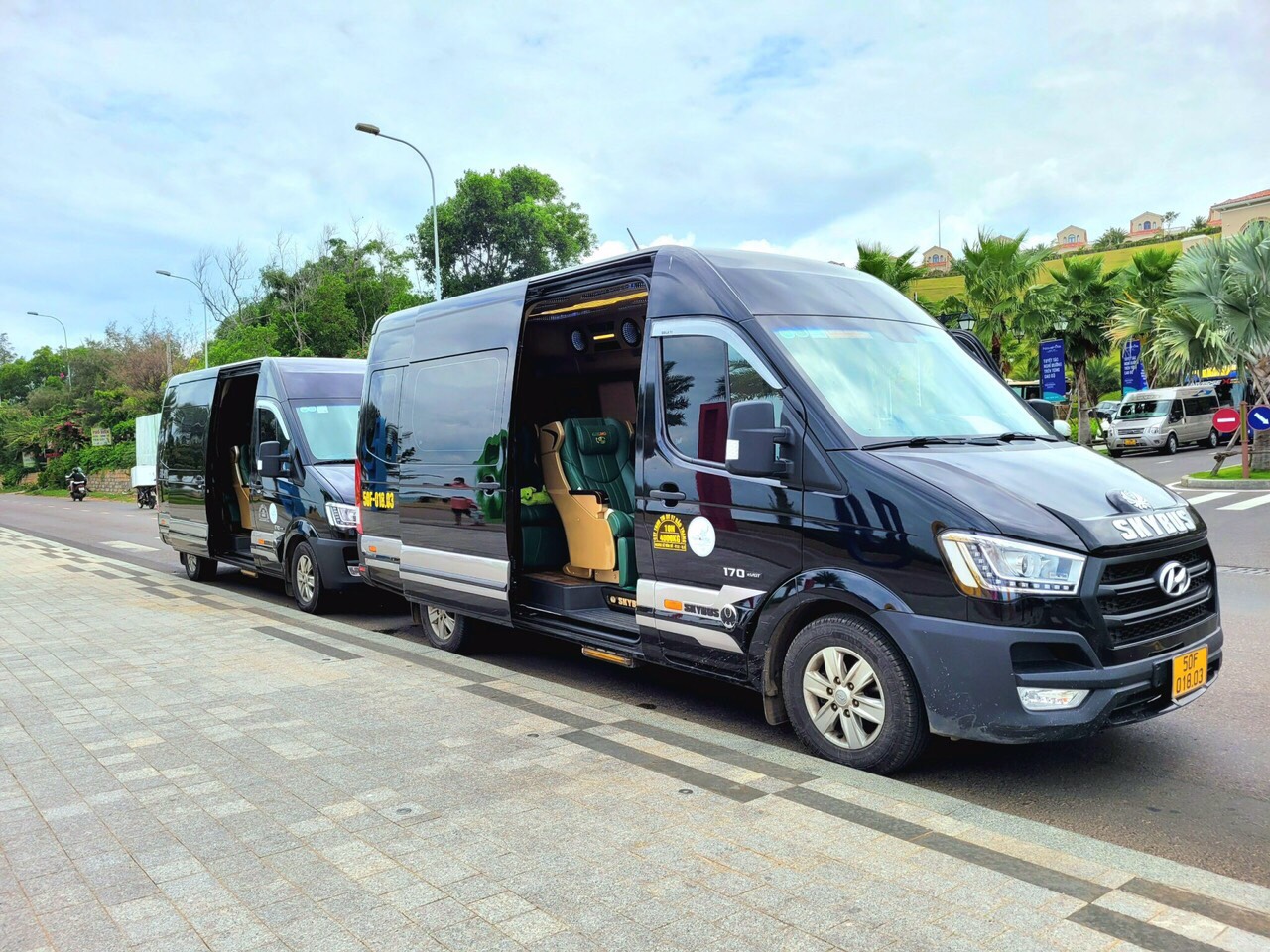Cho thuê xe Dcar Đón Tiễn Sân Bay Tân Sơn Nhất